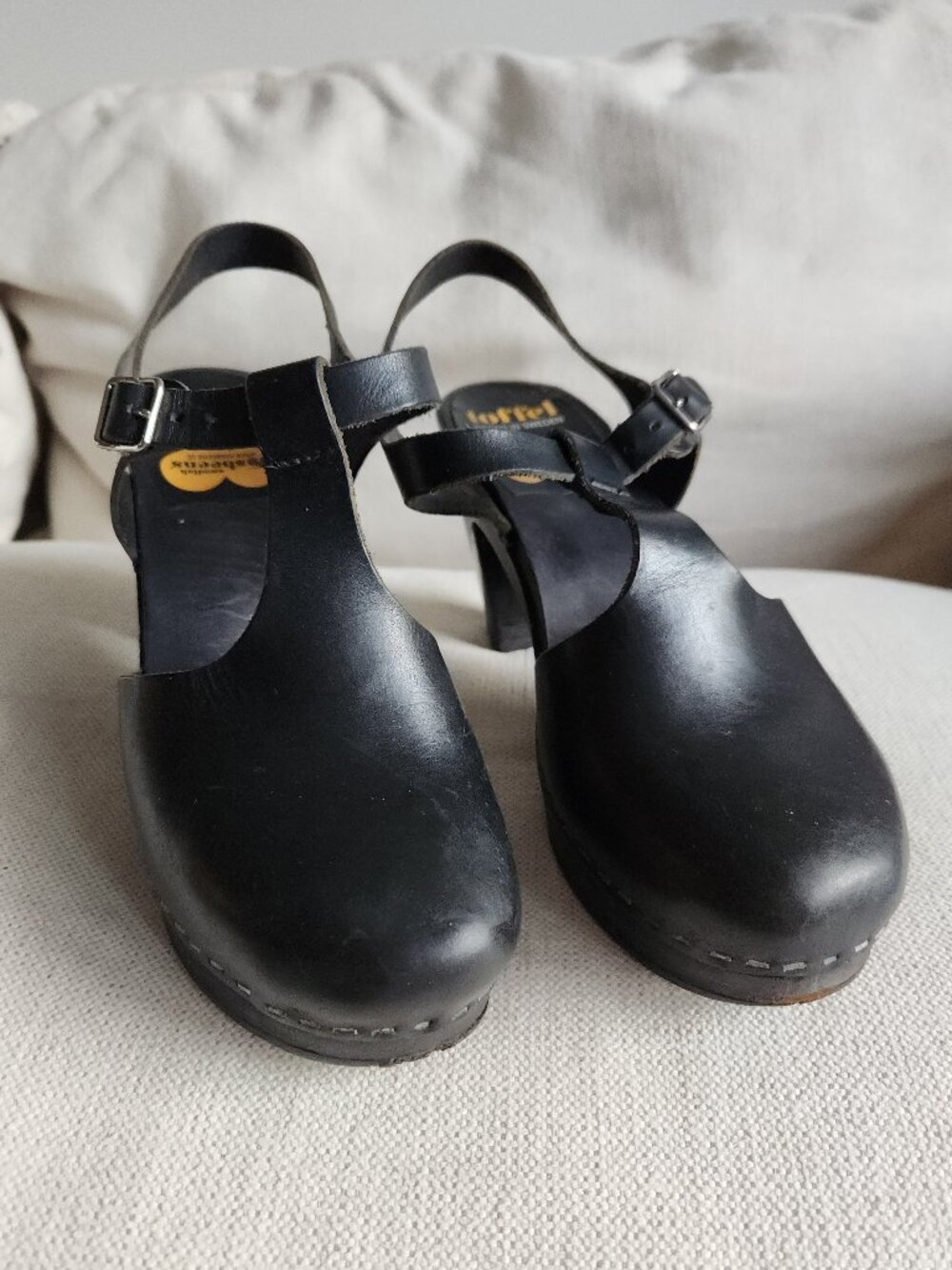 Swedish Hasbeens Black Leather Wooden Clogs - Sz EU 38 (approx. 7.5) - Picture 2 of 14
